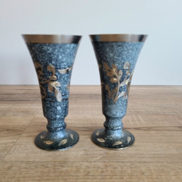 Set of 2 decorative etched/engraved metal flute vine goblets with floral design. - Picture 3 of 9